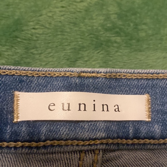 Straight Leg Jeans - Picture 3 of 3